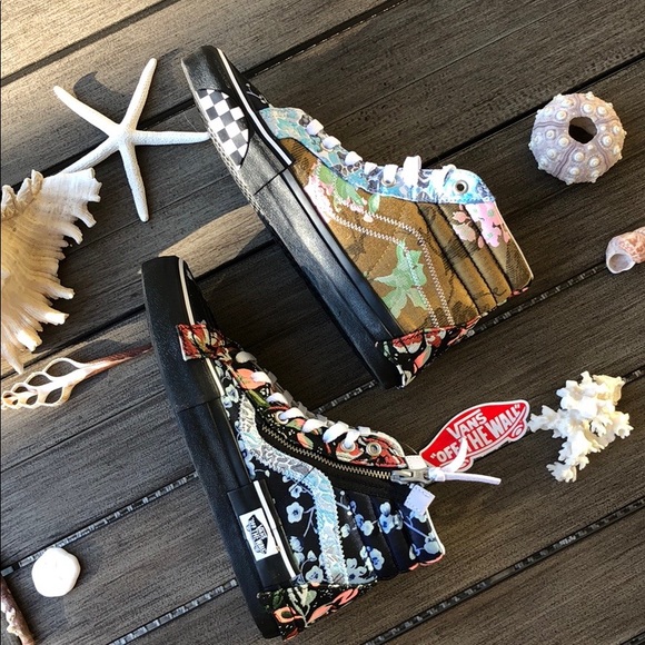 🌴🌼VANS- Unique AWESOME HIGH TOPS🌼🌴 - Picture 12 of 14